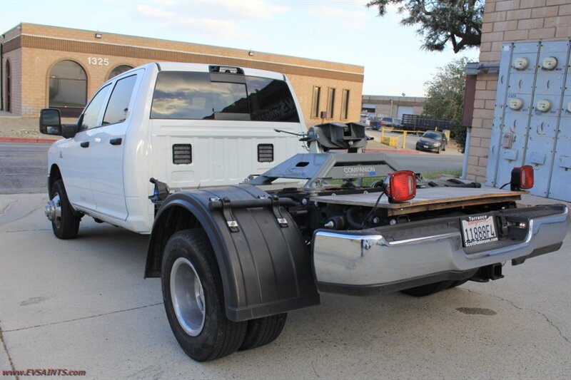 2024 RAM 3500 Tradesman - Photo 8 - Rialto, CA 92376-8618