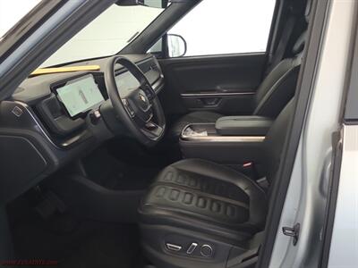 2025 Rivian R1S Adventure - Photo 6 - Rialto, CA 92376-8618