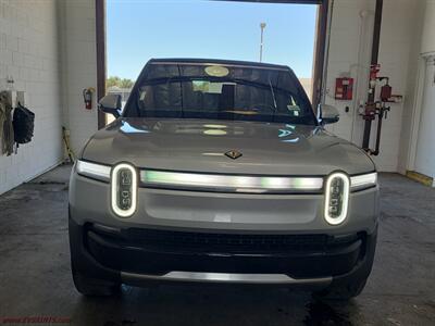 2025 Rivian R1S Adventure - Photo 2 - Rialto, CA 92376-8618