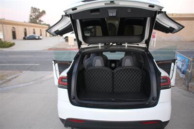 2020 Tesla Model X Long Range Plus  6 Passengers - Photo 18 - Rialto, CA 92376-8618