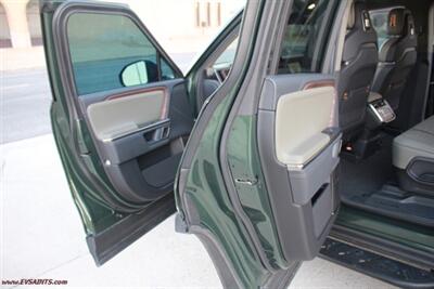 2023 Rivian R1S Adventure AWD - Photo 14 - Rialto, CA 92376-8618