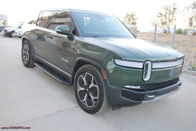 2023 Rivian R1S Adventure AWD - Photo 5 - Rialto, CA 92376-8618