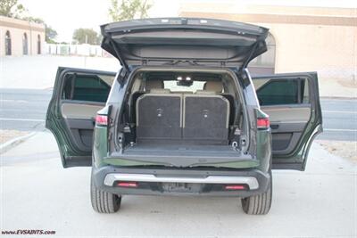 2023 Rivian R1S Adventure AWD - Photo 8 - Rialto, CA 92376-8618