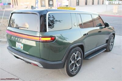2023 Rivian R1S Adventure AWD - Photo 32 - Rialto, CA 92376-8618