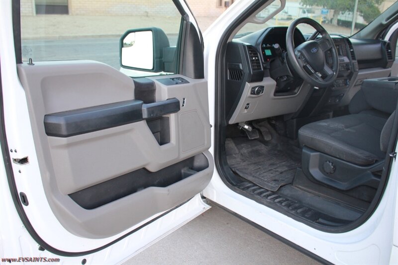2019 Ford F-150 XLT We Finance Commercial Vehicles - Photo 12 - Rialto, CA 92376-8618
