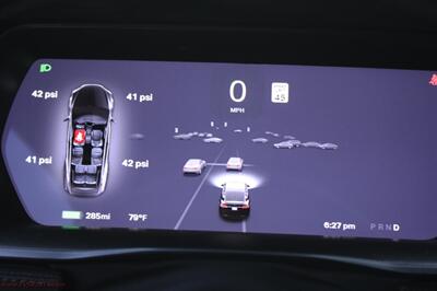 2021 Tesla Model X Long Range Plus   - Photo 9 - Rialto, CA 92376-8618