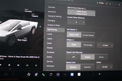 2024 Tesla Cybertruck Foundation AWD   - Photo 19 - Rialto, CA 92376-8618