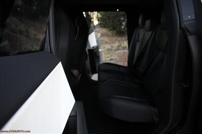 2024 Tesla Cybertruck Foundation AWD   - Photo 20 - Rialto, CA 92376-8618