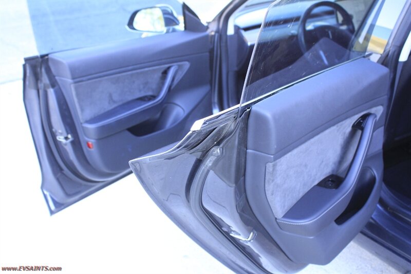 2018 Tesla Model 3 Long Range  Westlake Financing Partner - Photo 15 - Rialto, CA 92376-8618