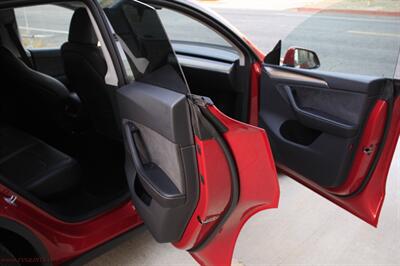 2023 Tesla Model Y Long Range  EV Rebate - Finance - Warranty - Photo 9 - Rialto, CA 92376-8618