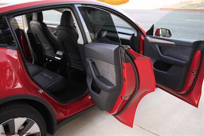 2023 Tesla Model Y Long Range  EV Rebate - Finance - Warranty - Photo 13 - Rialto, CA 92376-8618