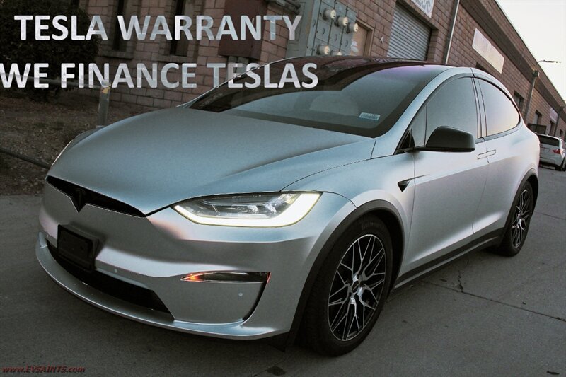 2022 Tesla Model X   - Photo 2 - Rialto, CA 92376-8618