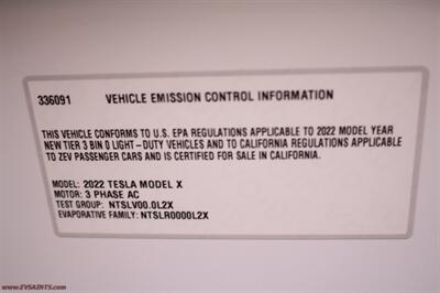 2022 Tesla Model X   - Photo 22 - Rialto, CA 92376-8618