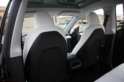 2023 Tesla Model Y AWD - Photo 15 - Rialto, CA 92376-8618