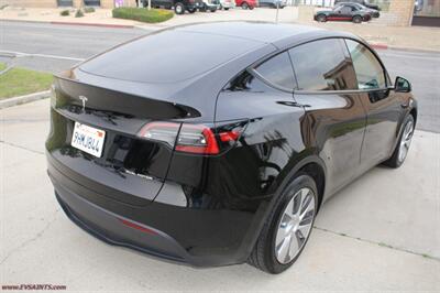 2023 Tesla Model Y AWD - Photo 7 - Rialto, CA 92376-8618