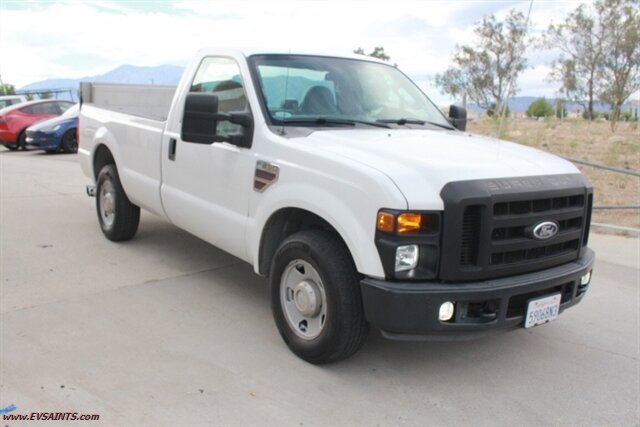 2008 Ford F-250 XL  With Tommy Lift Gate - Photo 1 - Rialto, CA 92376-8618
