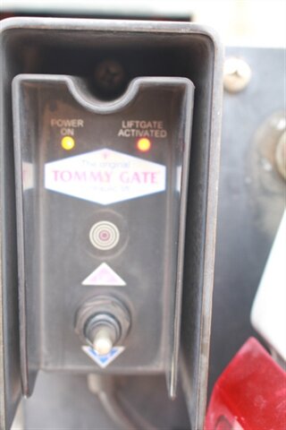 2008 Ford F-250 XL With Tommy Lift Gate - Photo 28 - Rialto, CA 92376-8618