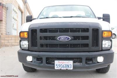 2008 Ford F-250 XL With Tommy Lift Gate - Photo 4 - Rialto, CA 92376-8618