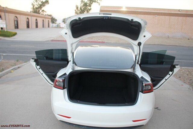 2020 Tesla Model 3 Standard Range Plus - Photo 19 - Rialto, CA 92376-8618