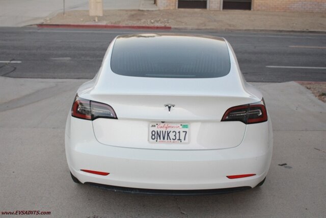 2020 Tesla Model 3 Standard Range Plus - Photo 7 - Rialto, CA 92376-8618