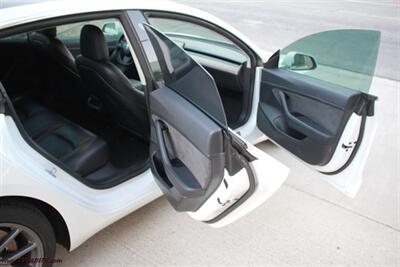 2020 Tesla Model 3 Standard Range Plus - Photo 10 - Rialto, CA 92376-8618