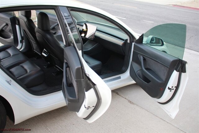 2020 Tesla Model 3 Standard Range Plus - Photo 12 - Rialto, CA 92376-8618