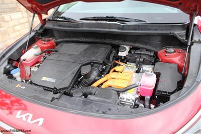 2023 Kia Niro EX Touring Finance Available - Photo 20 - Rialto, CA 92376-8618