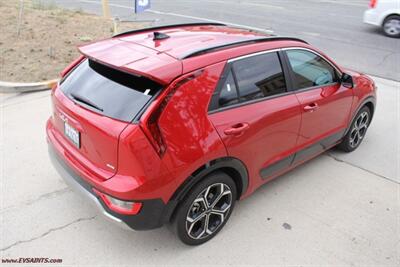 2023 Kia Niro EX Touring Finance Available - Photo 8 - Rialto, CA 92376-8618