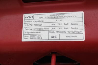 2023 Kia Niro EX Touring Finance Available - Photo 19 - Rialto, CA 92376-8618