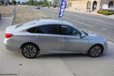 2019 Honda Accord Hybrid   - Photo 8 - Rialto, CA 92376-8618