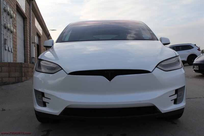 2020 Tesla Model X Performance Ludicrous Plus Mode - Photo 3 - Rialto, CA 92376-8618