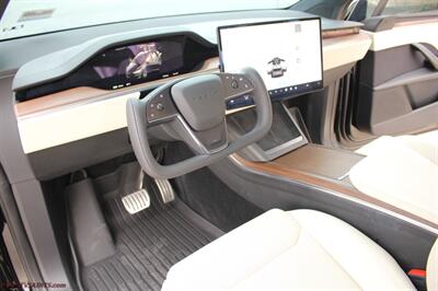 2023 Tesla Model X Dual Motor AWD - Photo 17 - Rialto, CA 92376-8618