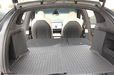 2023 Tesla Model X Dual Motor AWD - Photo 18 - Rialto, CA 92376-8618