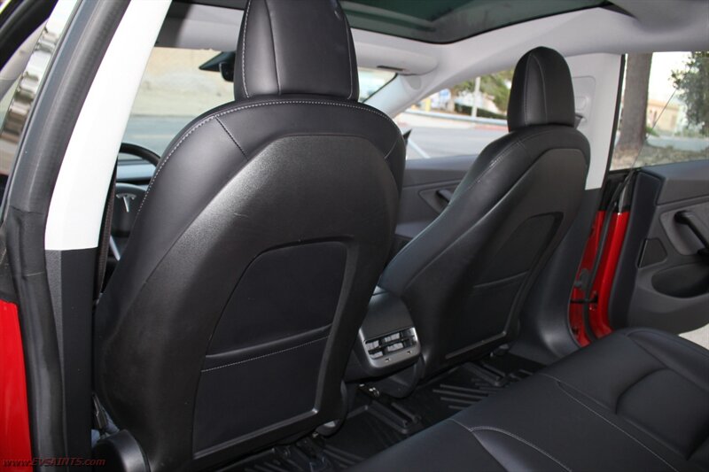2018 Tesla Model 3 Long Range FREE FSD - Photo 19 - Rialto, CA 92376-8618