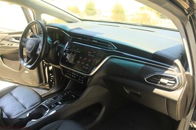 2023 Chevrolet Bolt EV 2LT  EV Rebate - Finance - Warranty - Photo 16 - Rialto, CA 92376-8618