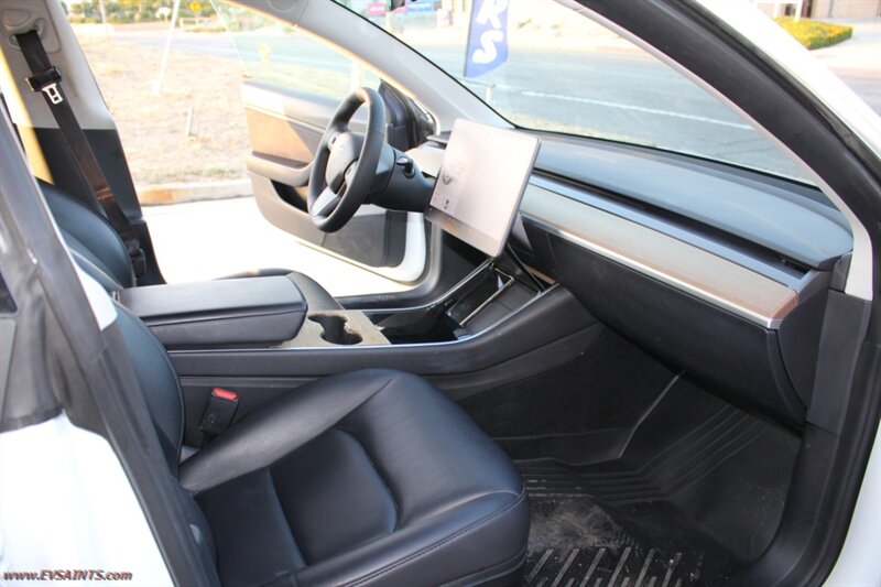 2020 Tesla Model 3 Long Range FSD INCLUDED - Photo 14 - Rialto, CA 92376-8618