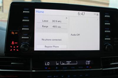 2024 Toyota Sienna LE 8-Passenger  HYBRID - Photo 14 - Rialto, CA 92376-8618