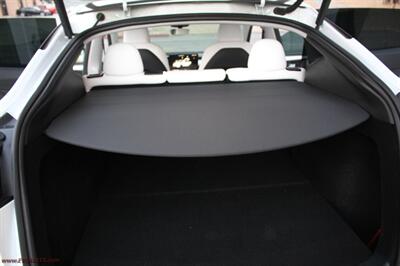 2025 Tesla Model Y Performance We Finance This - Photo 14 - Rialto, CA 92376-8618