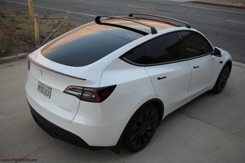 2025 Tesla Model Y Performance We Finance This - Photo 7 - Rialto, CA 92376-8618