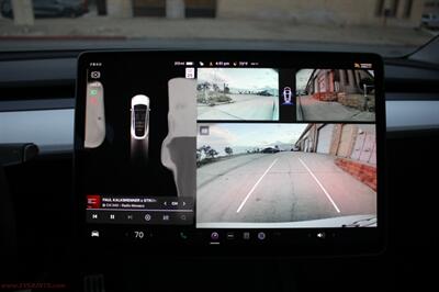 2025 Tesla Model Y Performance We Finance This - Photo 22 - Rialto, CA 92376-8618