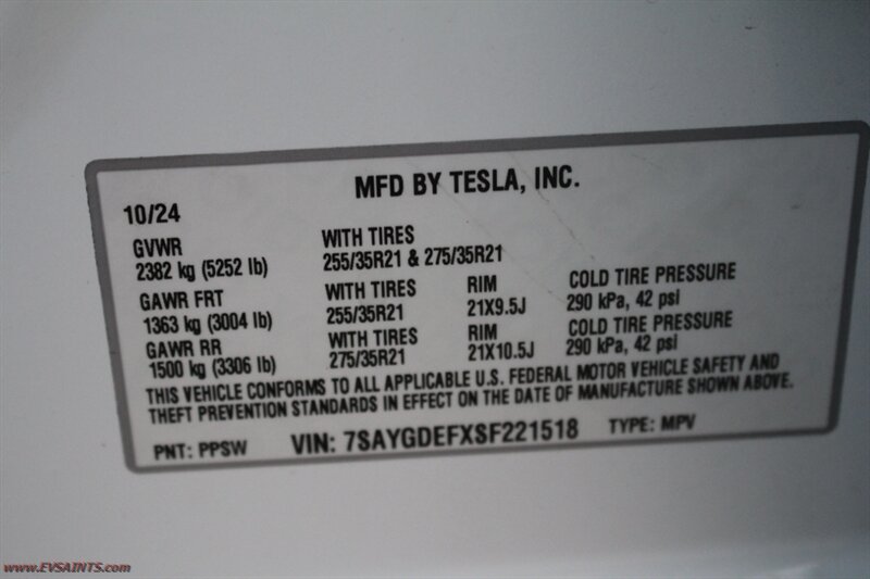 2025 Tesla Model Y Performance We Finance This - Photo 20 - Rialto, CA 92376-8618