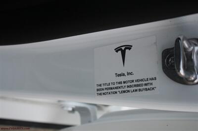 2025 Tesla Model Y Performance We Finance This - Photo 17 - Rialto, CA 92376-8618