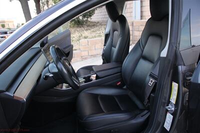 2018 Tesla Model 3 Long Range  We Finance - Photo 12 - Rialto, CA 92376-8618