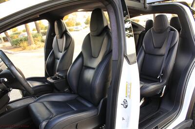 2019 Tesla Model X Long Range  EV Rebate - Finance - Warranty - Photo 17 - Rialto, CA 92376-8618