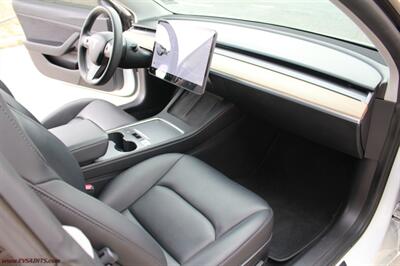 2021 Tesla Model 3 4H  We Finance - Photo 17 - Rialto, CA 92376-8618