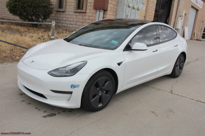 2021 Tesla Model 3 4H  We Finance - Photo 1 - Rialto, CA 92376-8618