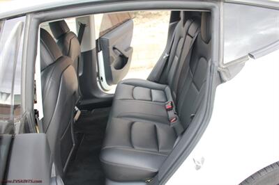 2021 Tesla Model 3 4H  We Finance - Photo 13 - Rialto, CA 92376-8618
