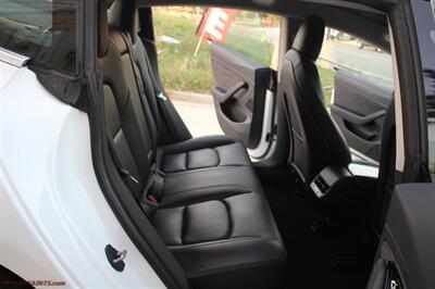 2020 Tesla Model 3 Performance  Easy To Finance Here - Photo 14 - Rialto, CA 92376-8618