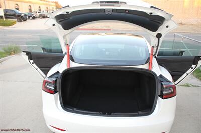 2020 Tesla Model 3 Performance  Easy To Finance Here - Photo 19 - Rialto, CA 92376-8618