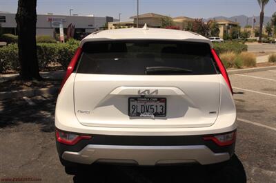 2024 Kia Niro LX  We Finance - Photo 6 - Rialto, CA 92376-8618